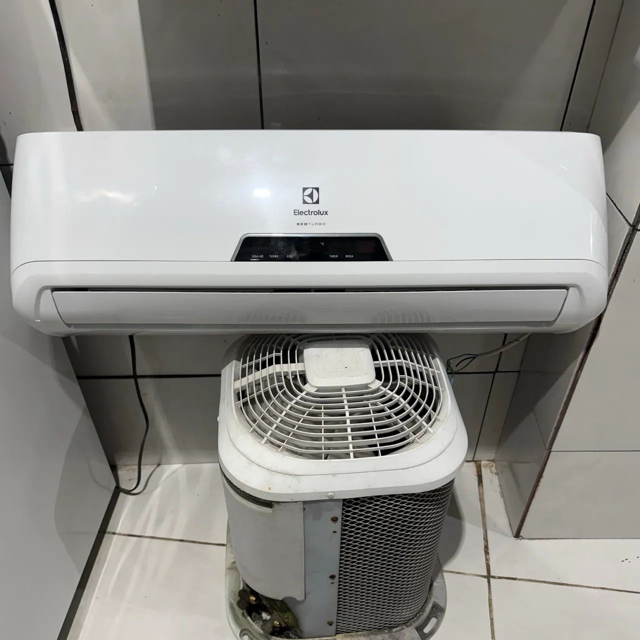 Ar-condicionado Electrolux split 9000 btus - Foto 2