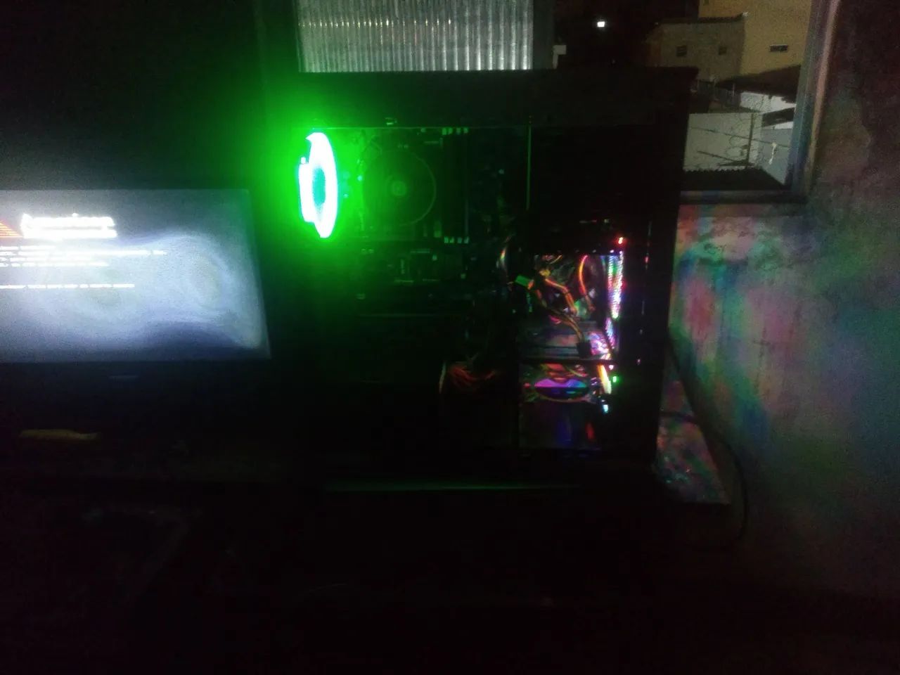 CPU Ryzen 5 4600G/8Gb/SSD/fonte Corsair/roda vários jogos 