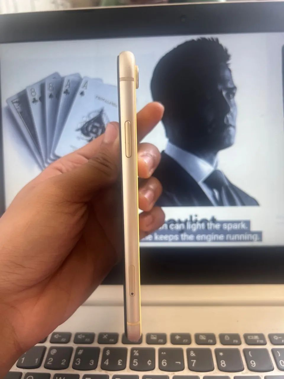 iPhone XR  - Foto 2