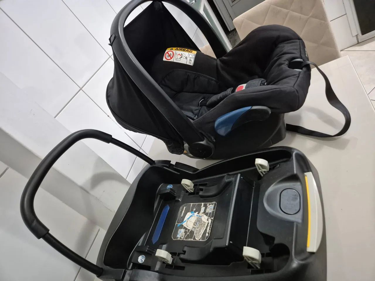 Bebê conforto maxi cosi com base. - Foto 4