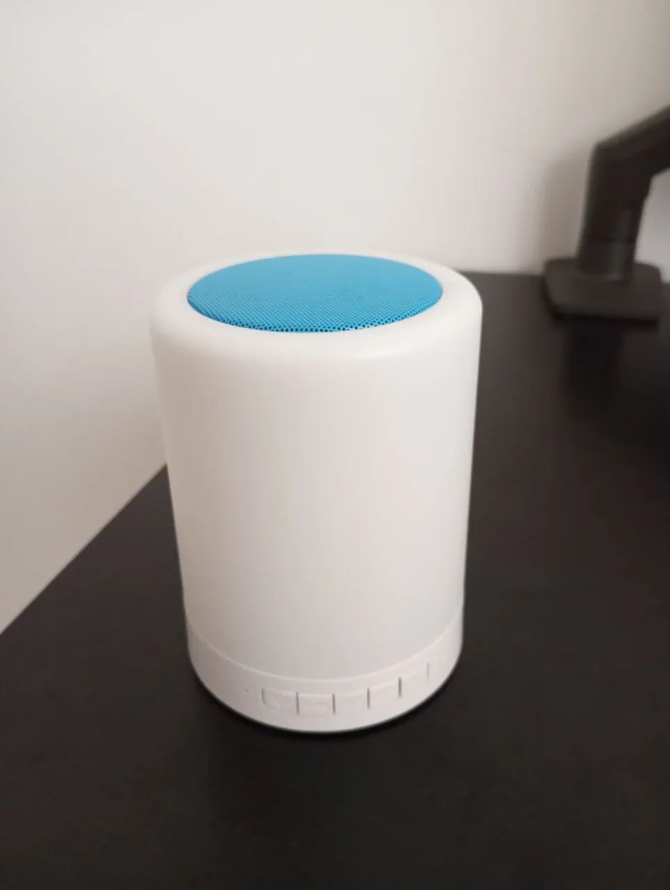 Caixa de Som Bluetooth + Luminária LED - Foto 3