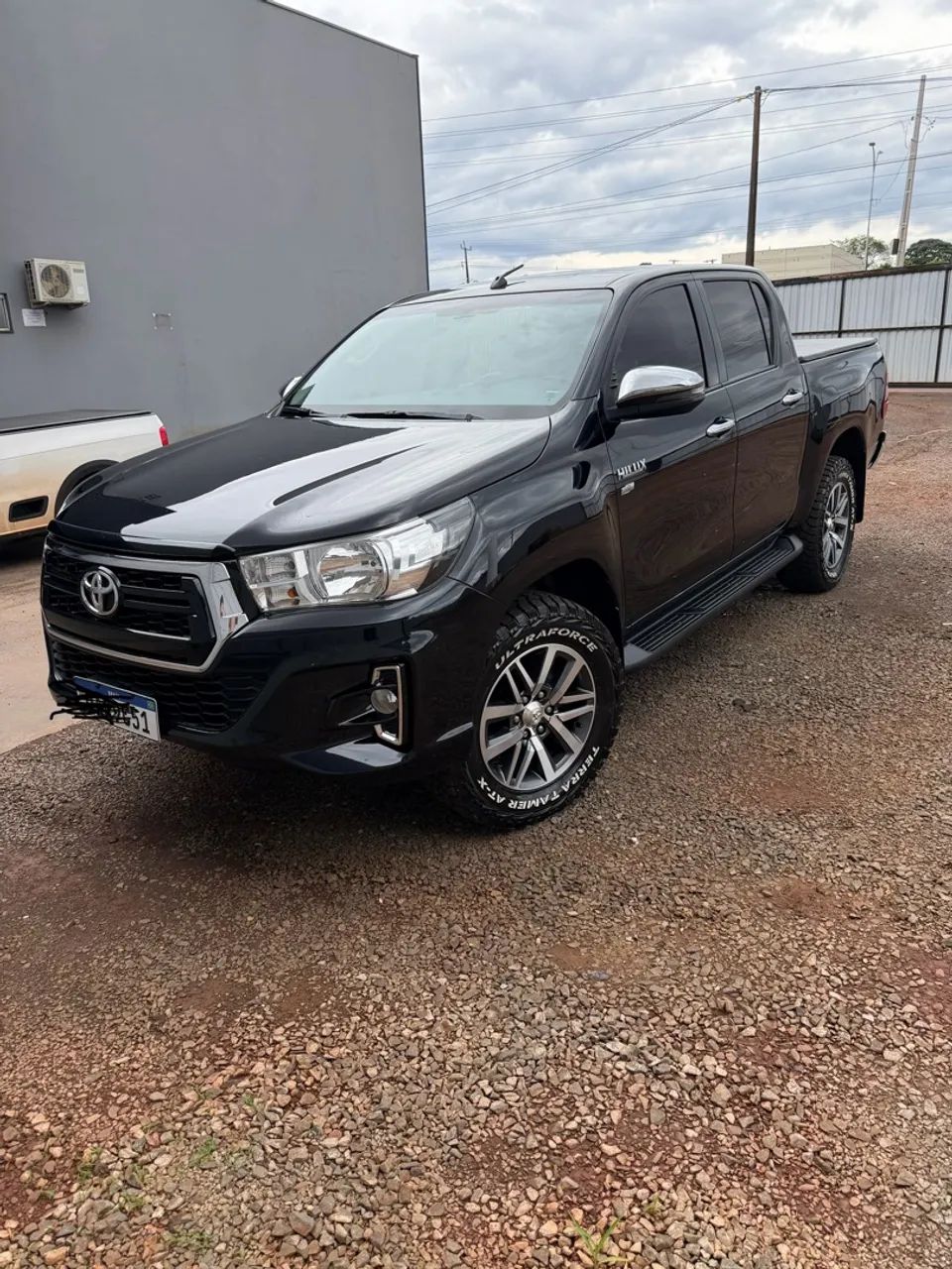 Toyota Hilux Hilux CD SRV 4x2 2.7 Flex 16V Aut. 2020
