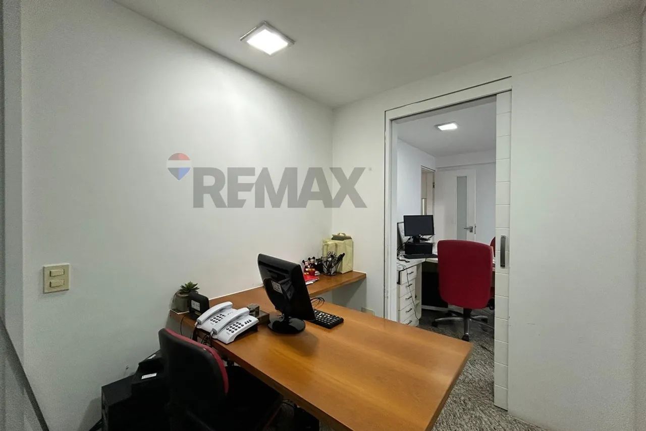 Conjunto de sala comercial de 60m² com 1 vaga - Foto 2