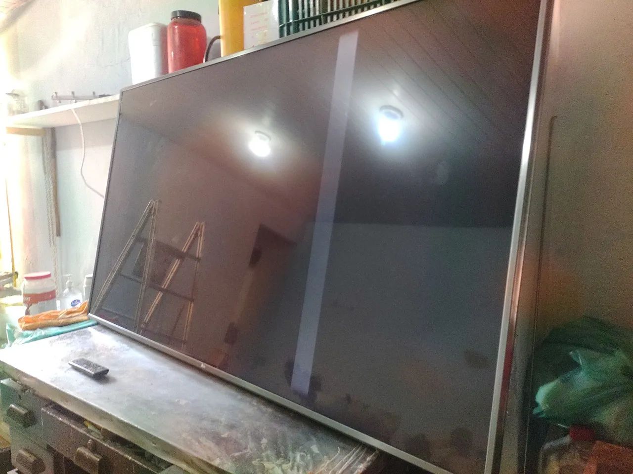 Tv 75" com defeito Lg - Foto 2