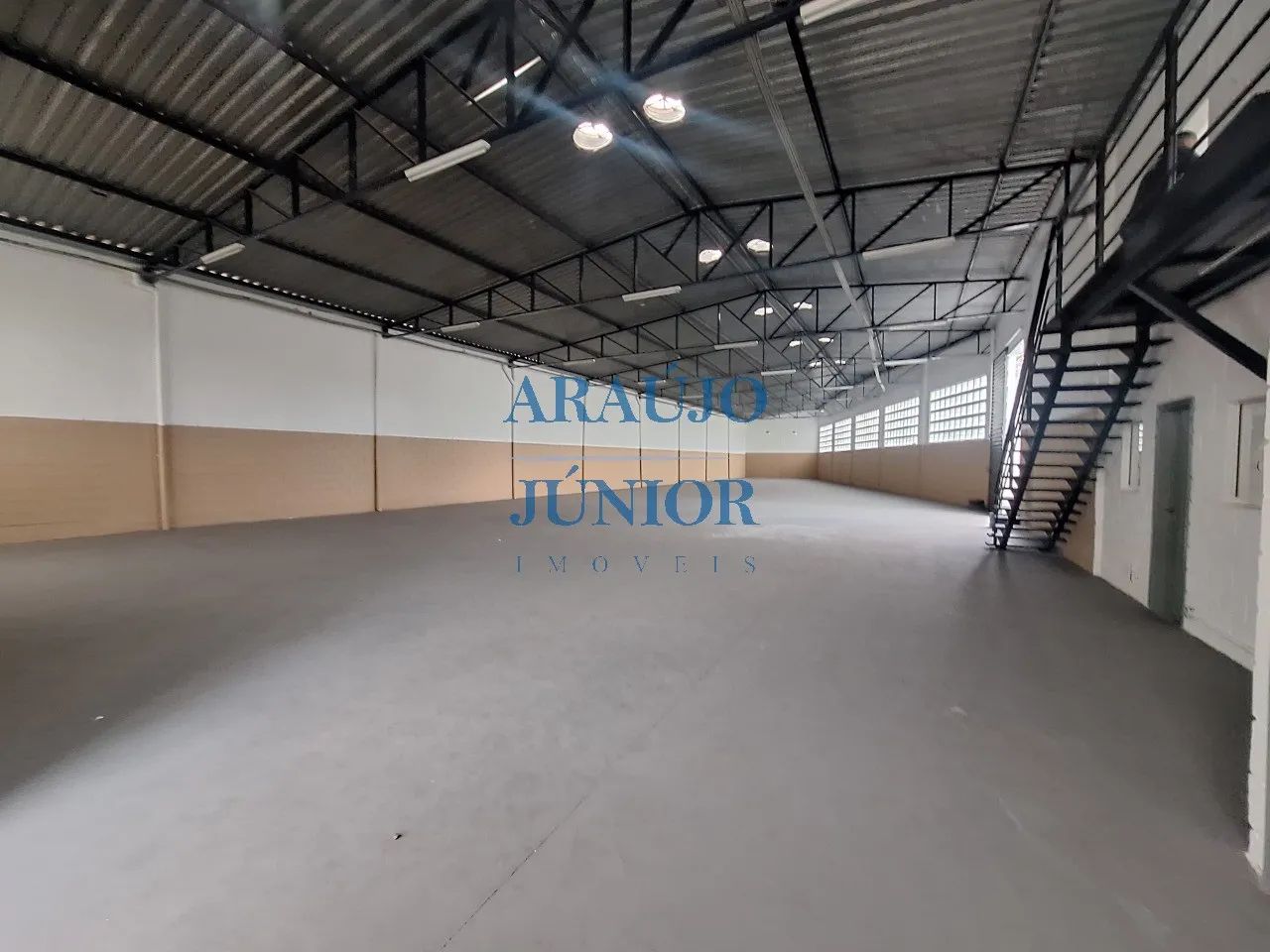 Galpão para locação em Santa Bárbara D'oeste-SP, Distrito Industrial I: 4 salas, 2 banheir - Foto 6