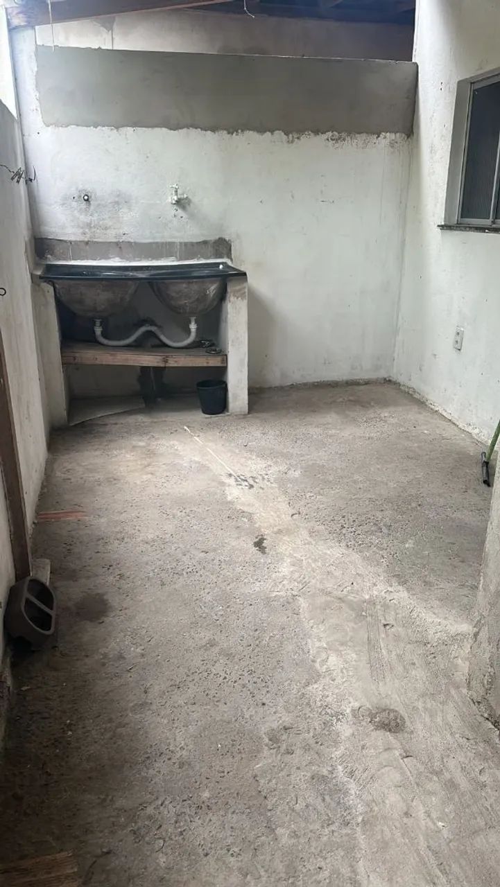 Casa com 2 quartos e Banheiros - Foto 3