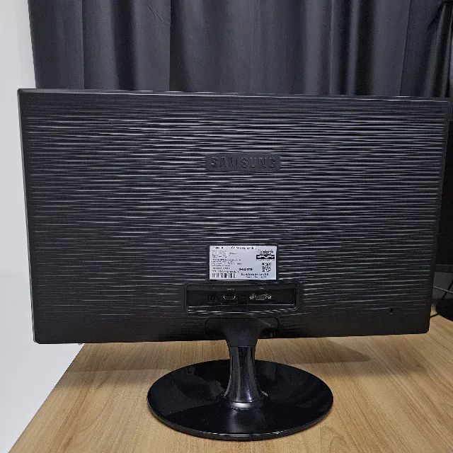 Monitor Samsung 24" Full HD 1ms 75Hz (S24D332H) - Foto 3