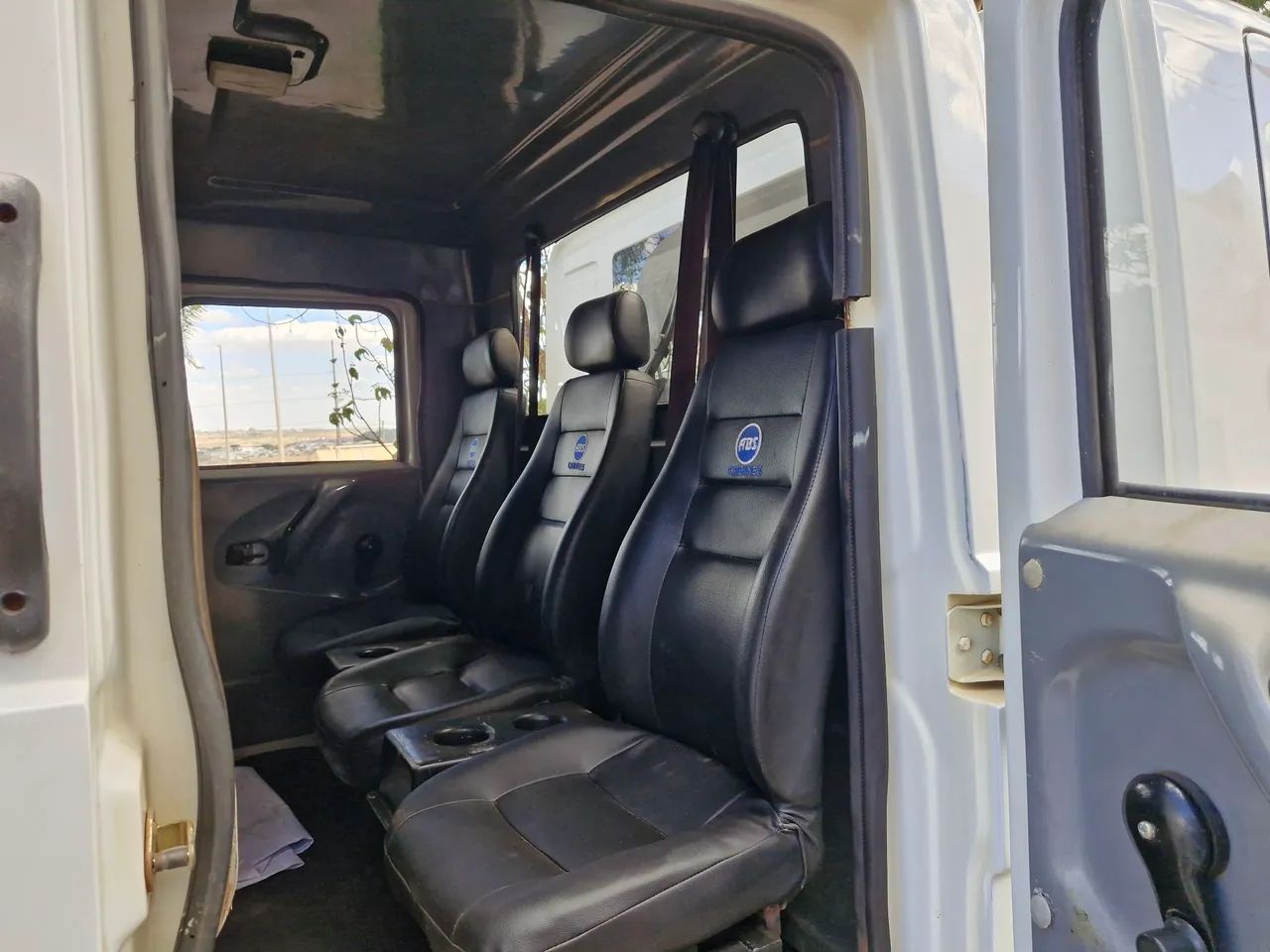 VW 11.180 2019/20 CABINE SUPLEMENTA 9 PASSAGEIROS  - Foto 11