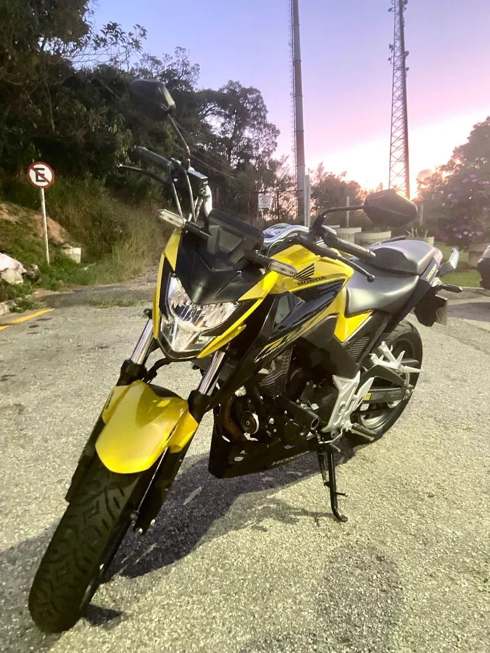  CB300f ABS oportunidade 
