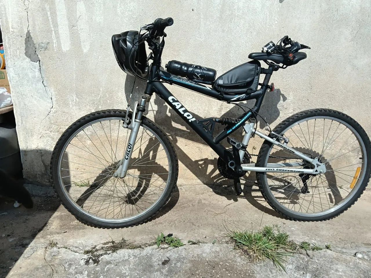 Bicicleta caloi LINDONAA  com equipamentos 