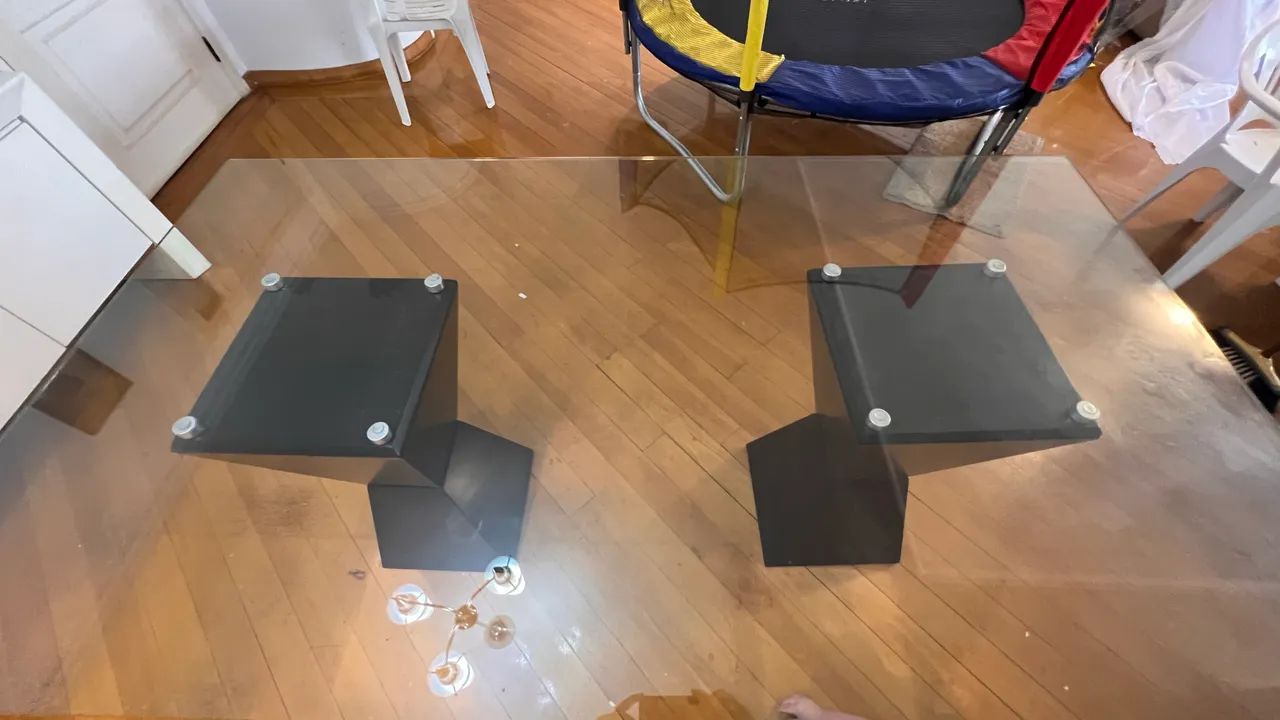 Mesa de Jantar com Tampo de Vidro e Base em Ébano - 1,80m x 1m - Foto 2