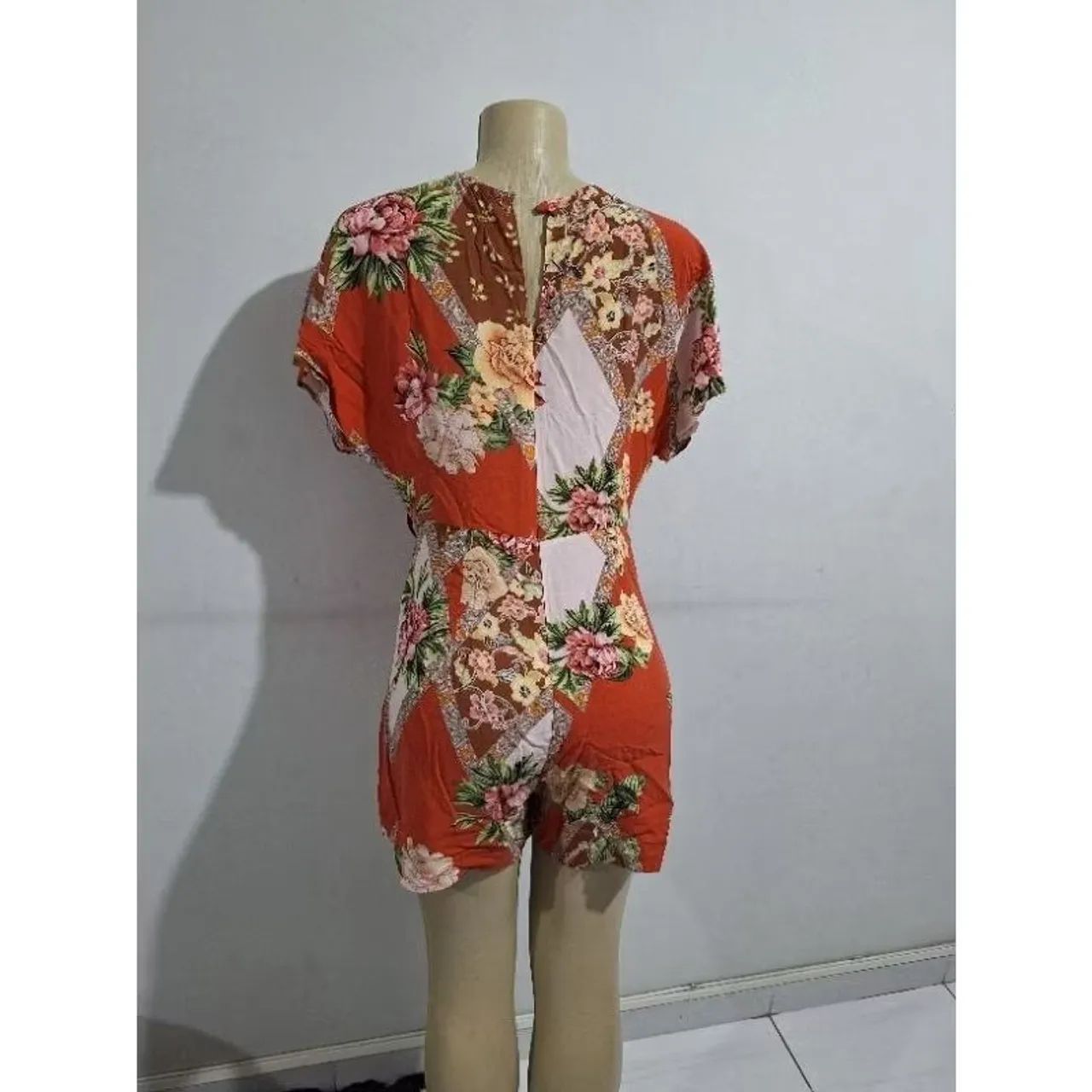 Macacão curto feminino  - Foto 4