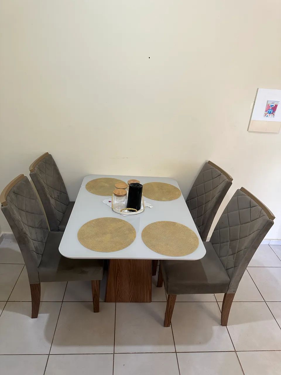 Mesa de jantar SEMI NOVA  - Foto 2