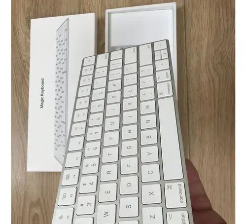 Apple Magic Keyboard & Apple Pencil2世代 Apple Pencil 2 e Magic keyboard - Periféricos e Acessórios de