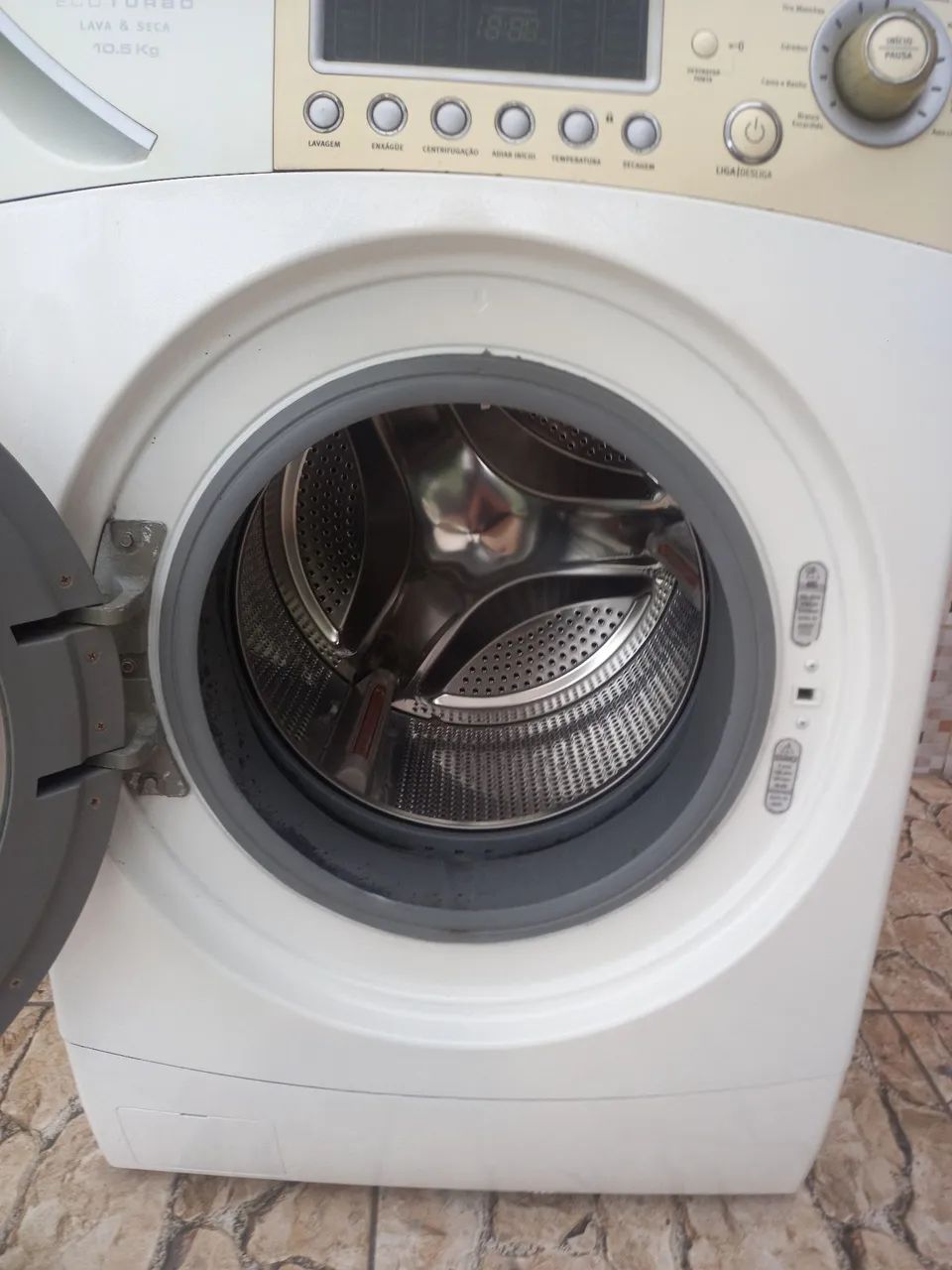 Máquina Lava e Seca Funcionandoo - Foto 3