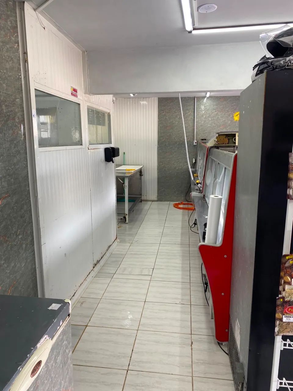 VENDO AÇOUGUE COMPLETO PRONTO PARA TRABALHAR - Foto 4