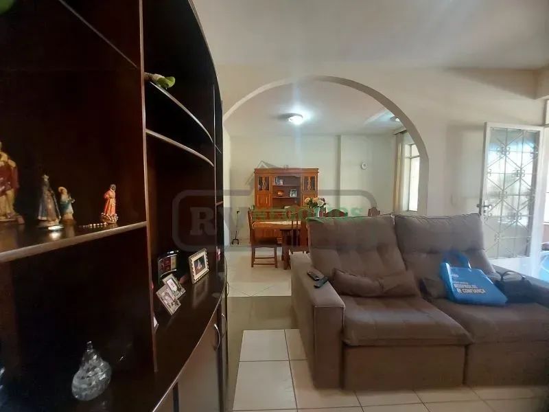 G- Ótima Casa com 3 quartos no bairro Eldorado pronta para morar