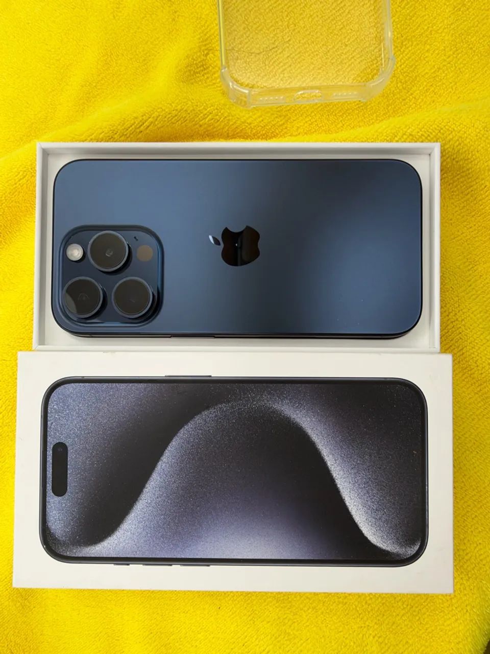 iPhone 15 Pro 256GB Blue Titanium - Impecável + Caixa Original