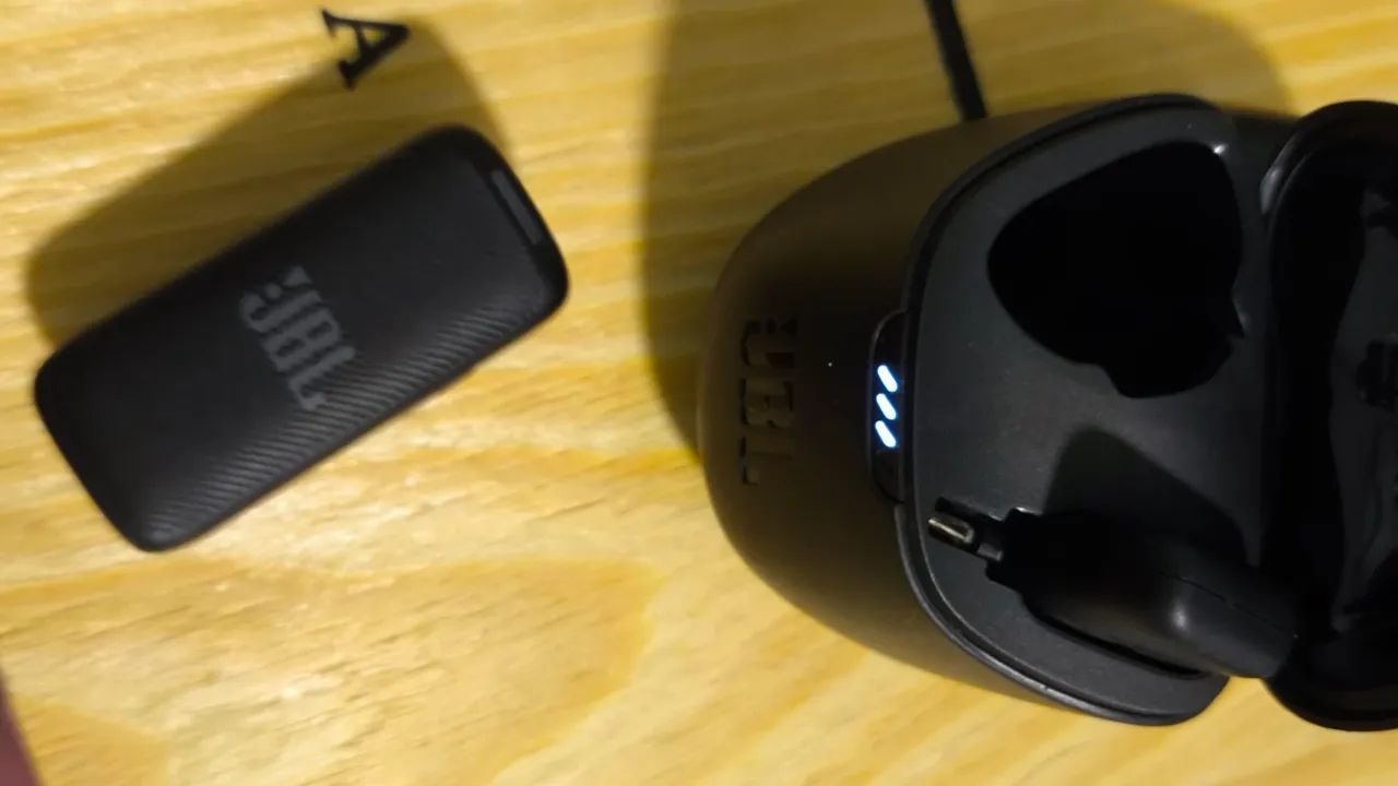 Microfone JBL Quantum Stream Wireless - Foto 2