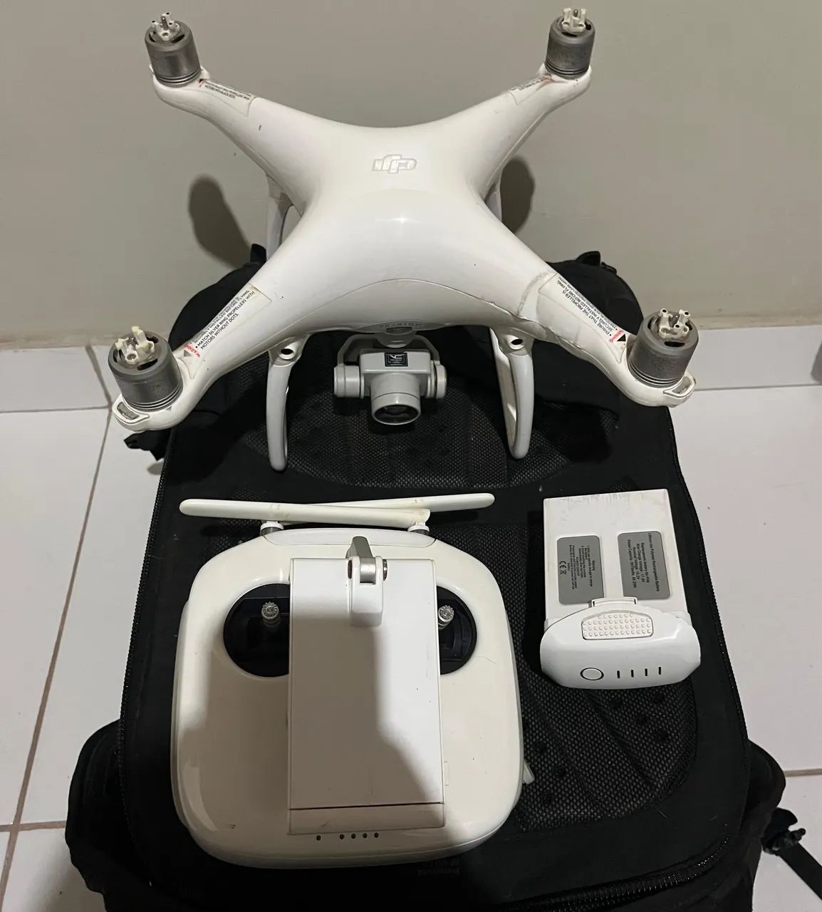 PHANTOM 4