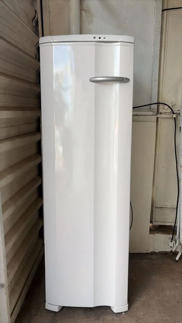 Freezer Eletrolux 