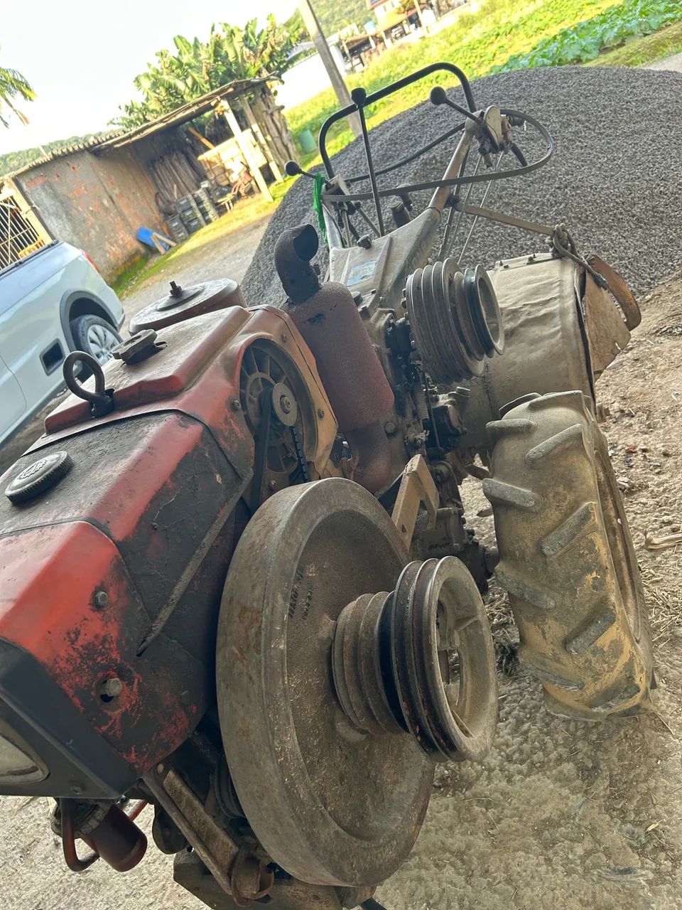 Vendo TOBATTA 16 HP E BOMBA DE ÁGUA  - Foto 2