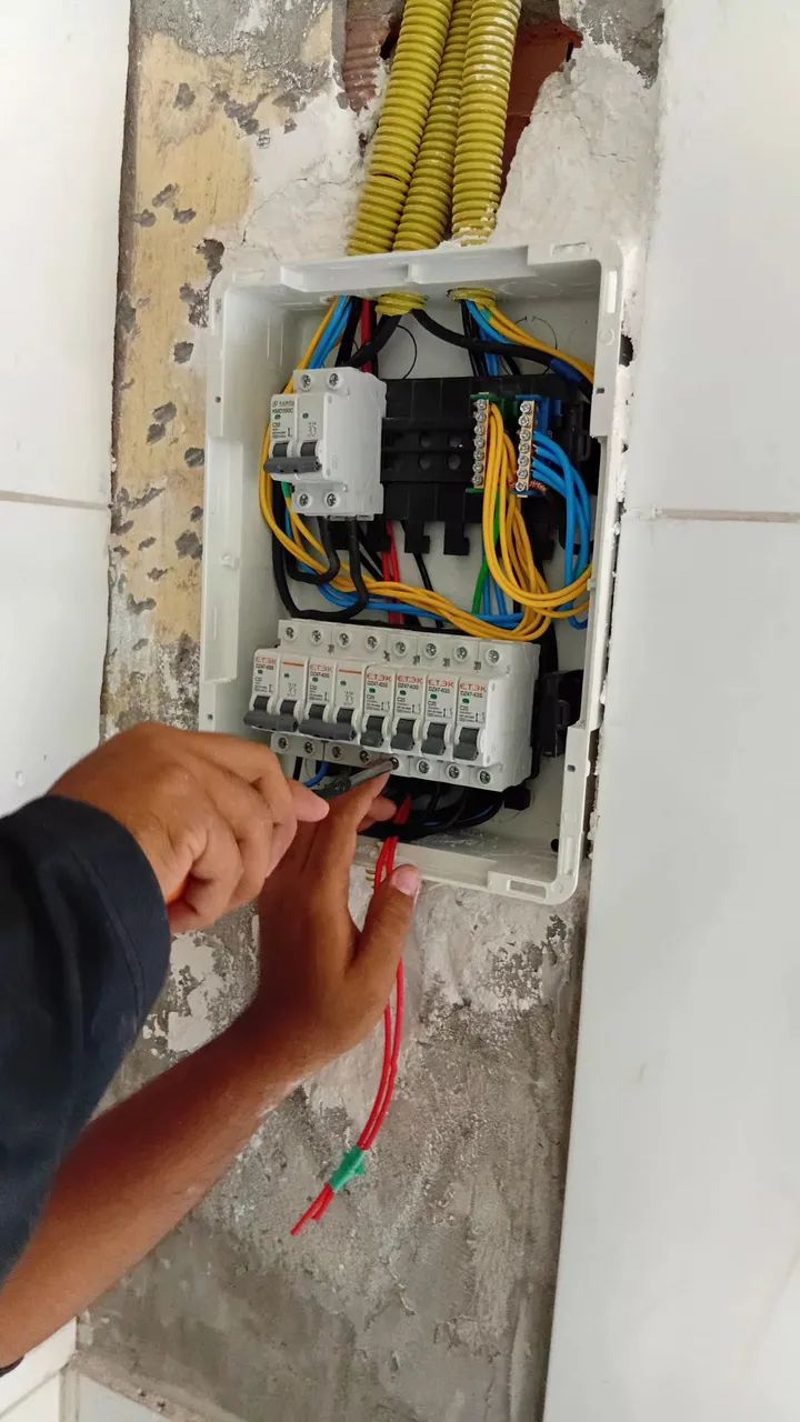 Eletricista  - Foto 3