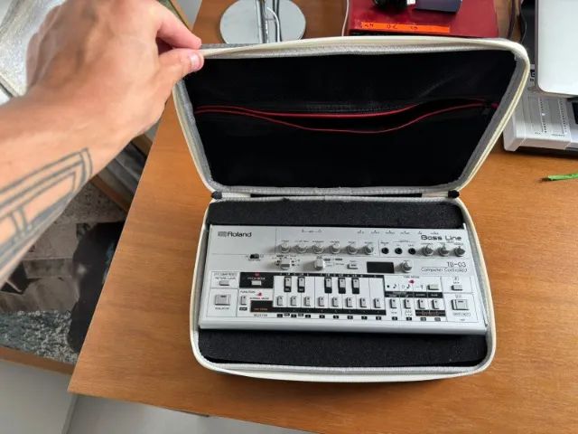 Roland Tb-03 Com Case Estofado