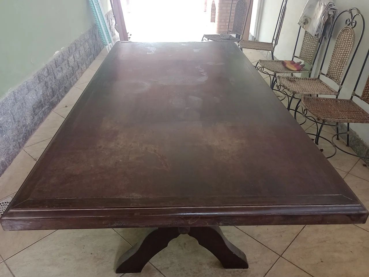 Mesa de jantar em madeira maciça  - Foto 4
