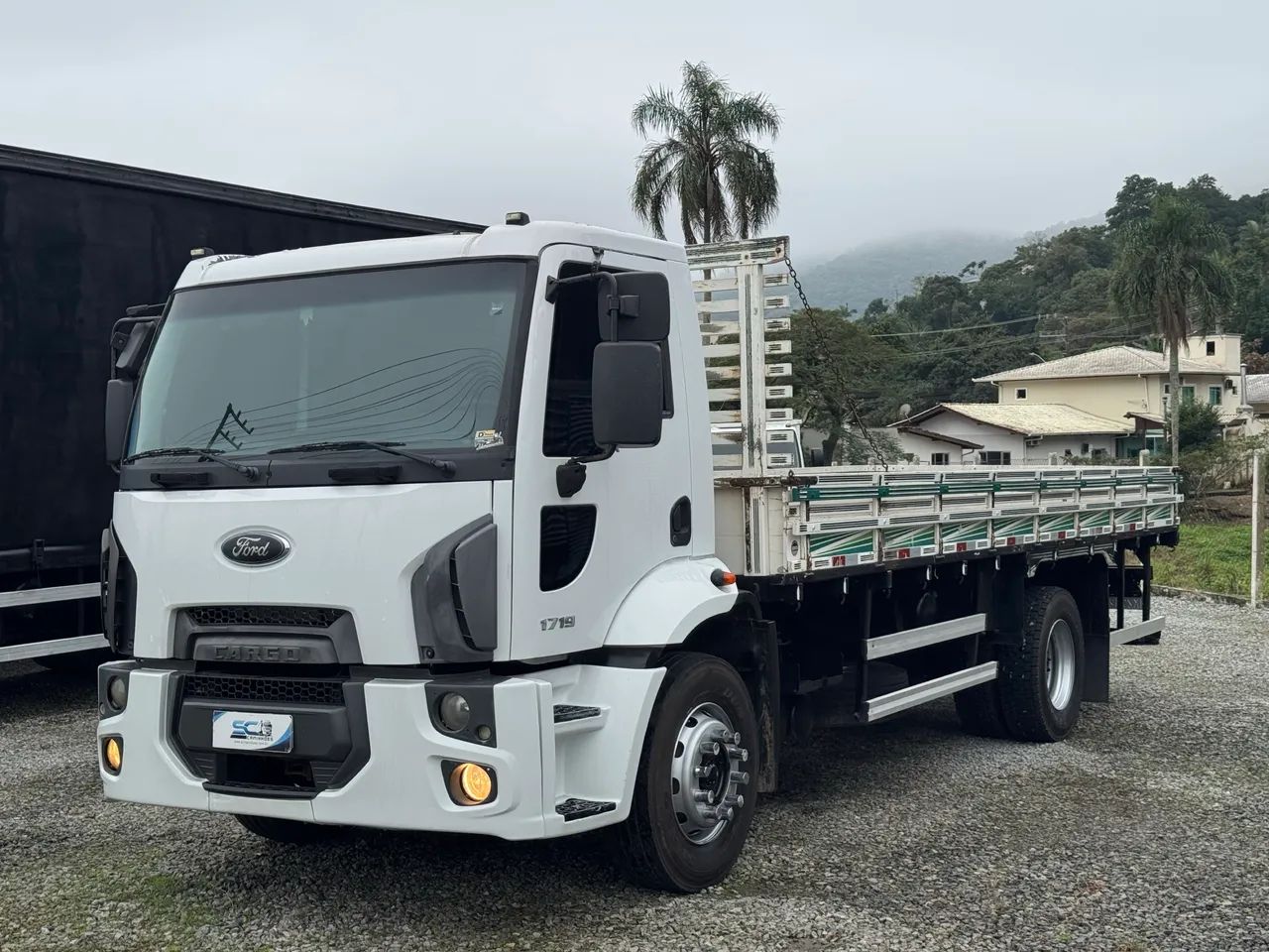 Ford Cargo 1719 Completo Carroceria 6,80 mts - Foto 4