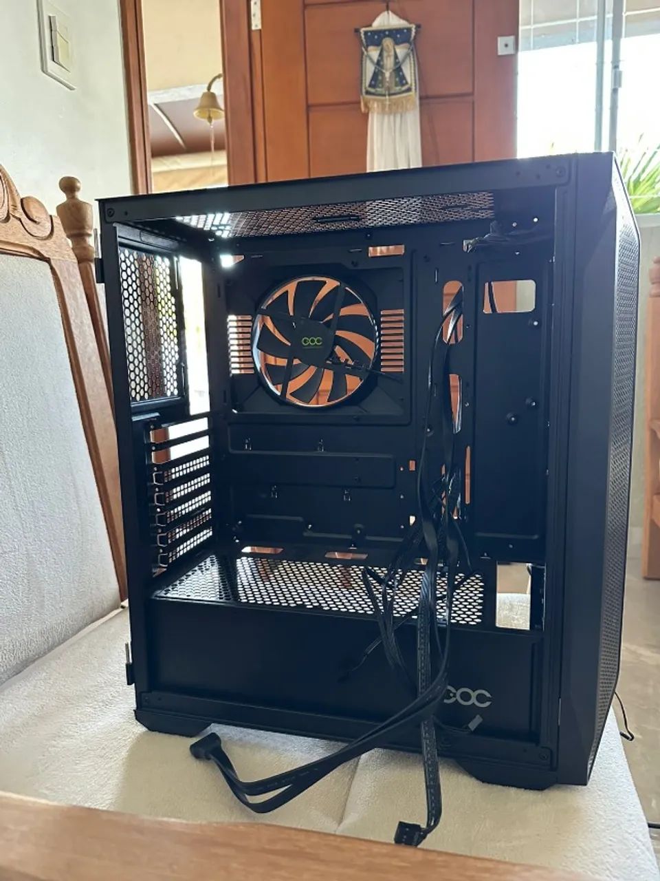 Gabinete Gamer Mid Tower Gamemax Brufen C1 - Foto 2