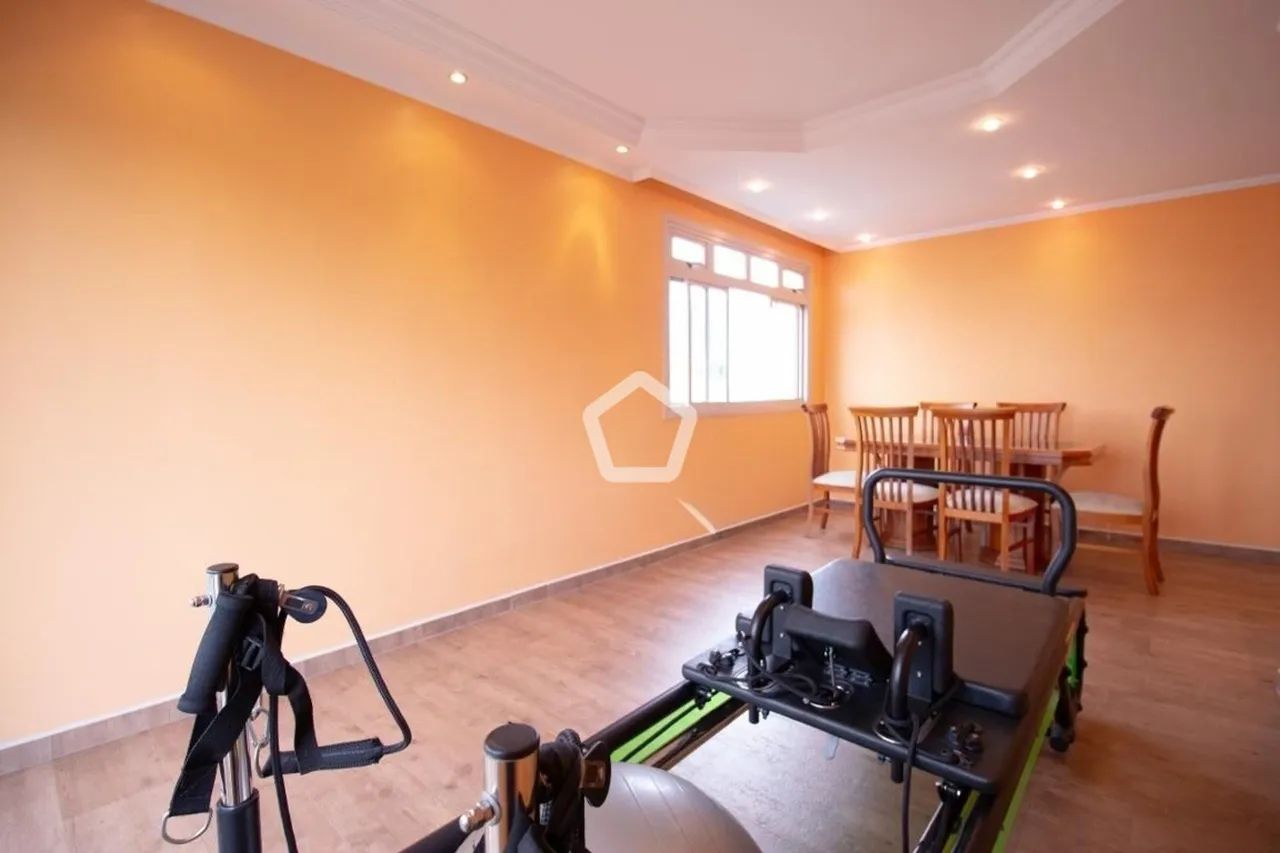 Apartamento em Cambuci