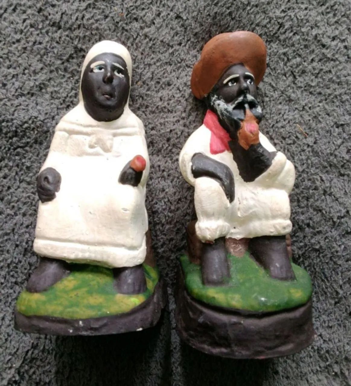 Casal de preto velhos - Foto 3