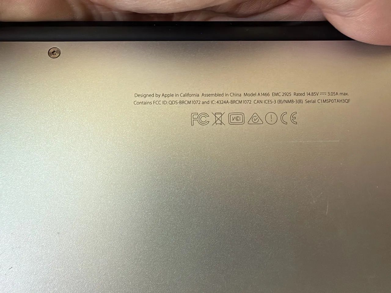 Macbook air i5 A1466  - Foto 2