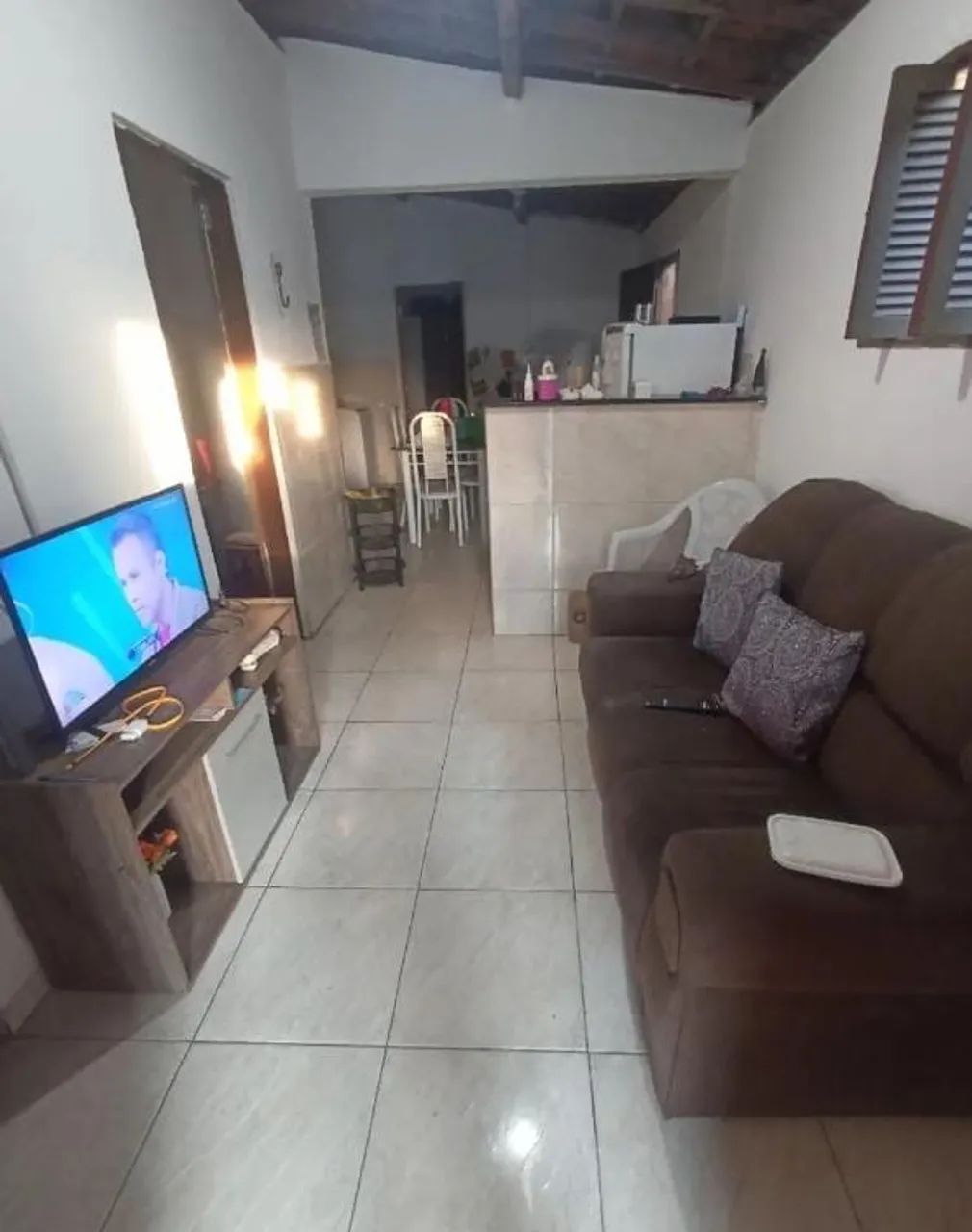 Vende-se no sol nascente, trecho 3  - Foto 3
