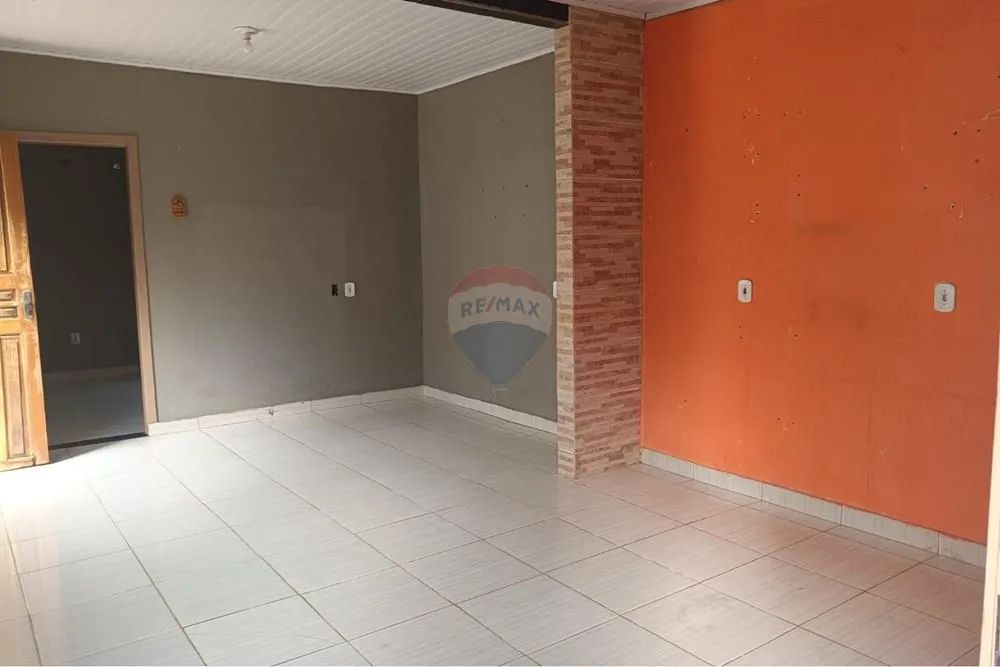 Casa com Amplo Terreno e Renda Imediata em Jaru - Foto 4
