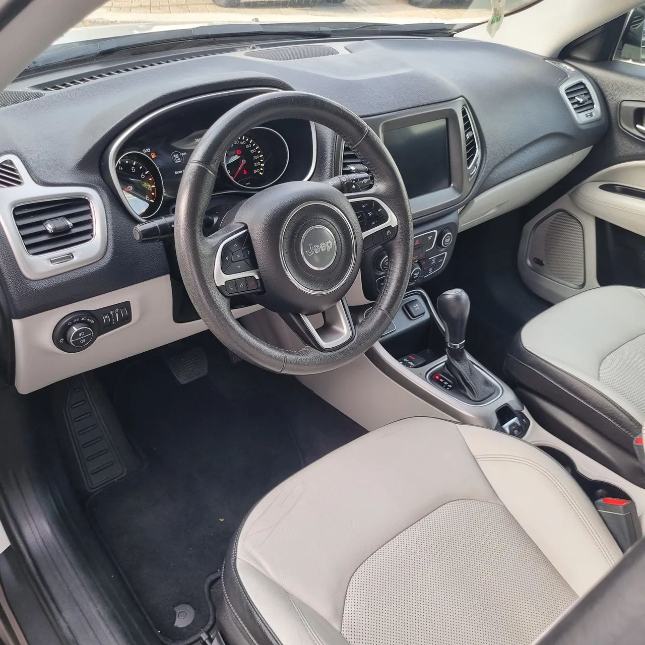 Jeep Compass Longitude 2.0 4X2 Flex 16V Aut. 2019 - Foto 5