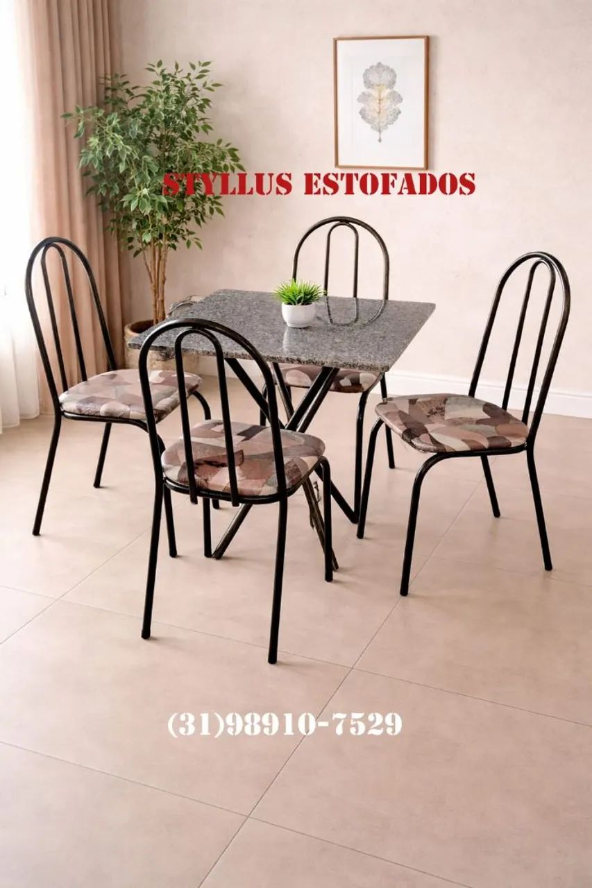 Mesa com 4 cadeiras nova 