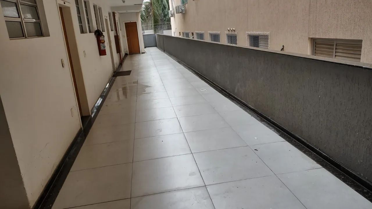 Kitnet no centro da cidade /Ótima localização ... - Foto 5