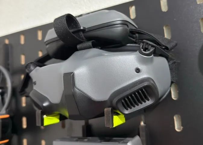 DJI GOGGLES INTEGRA + Controle Remoto DJI FPV 2  - Foto 2
