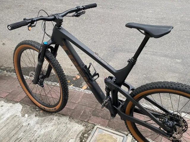 Trek Top Fuel 9.7 Carbono XT/SLX 