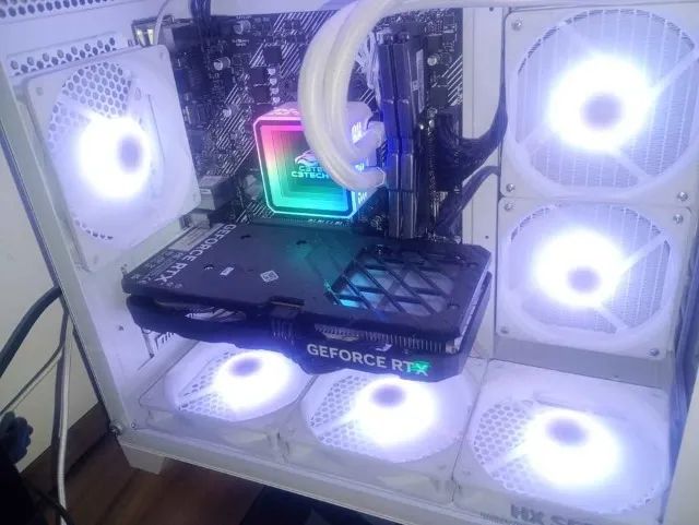 PC Gamer - MÁQUINA TOP - Foto 5