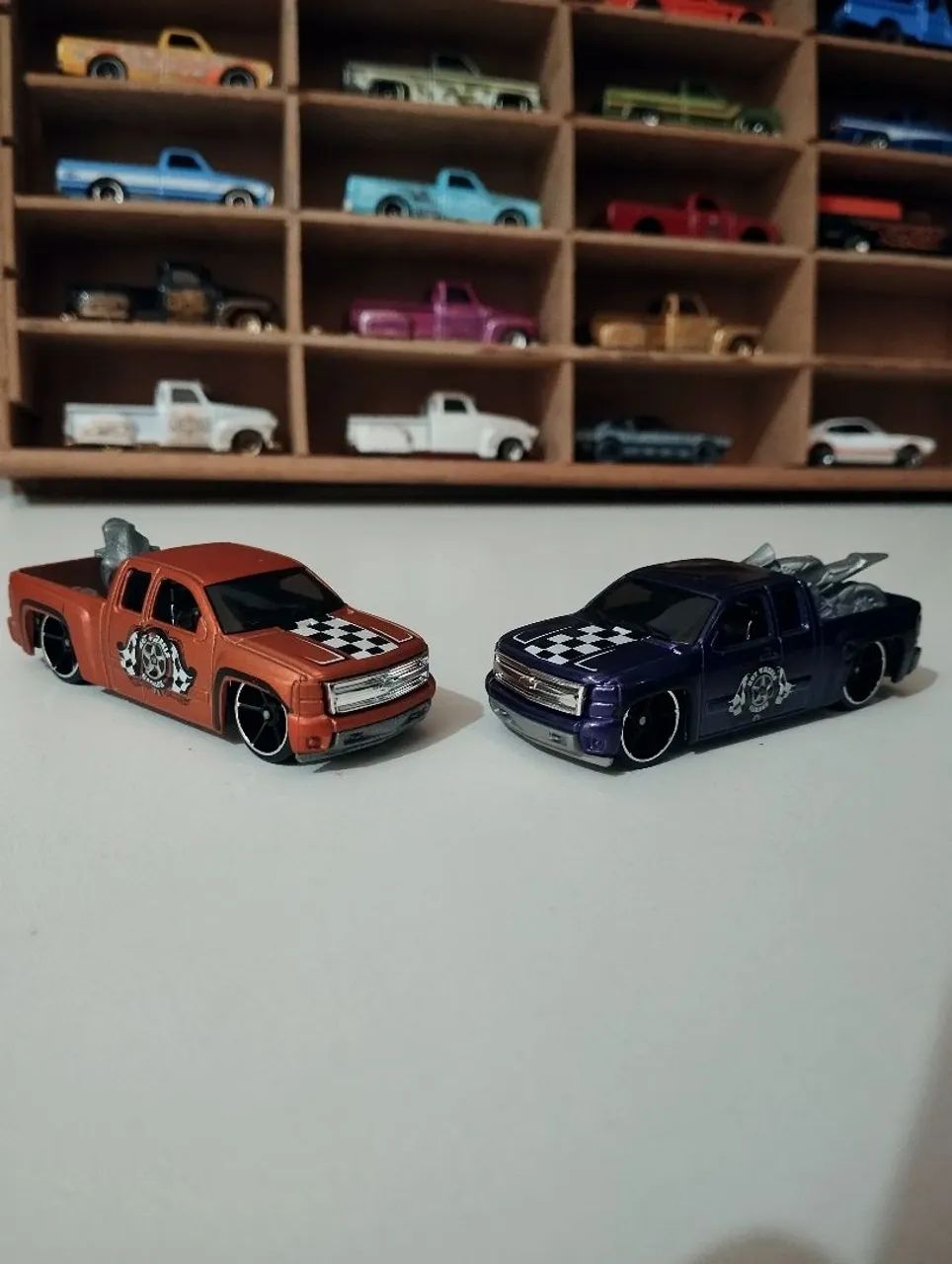Lote de Chevrolet Silverado com Moto na Caçamba - Foto 4