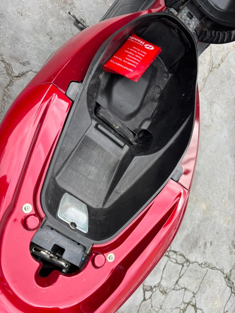 Honda Pcx 2014 com apenas 29 mil km  - Foto 5