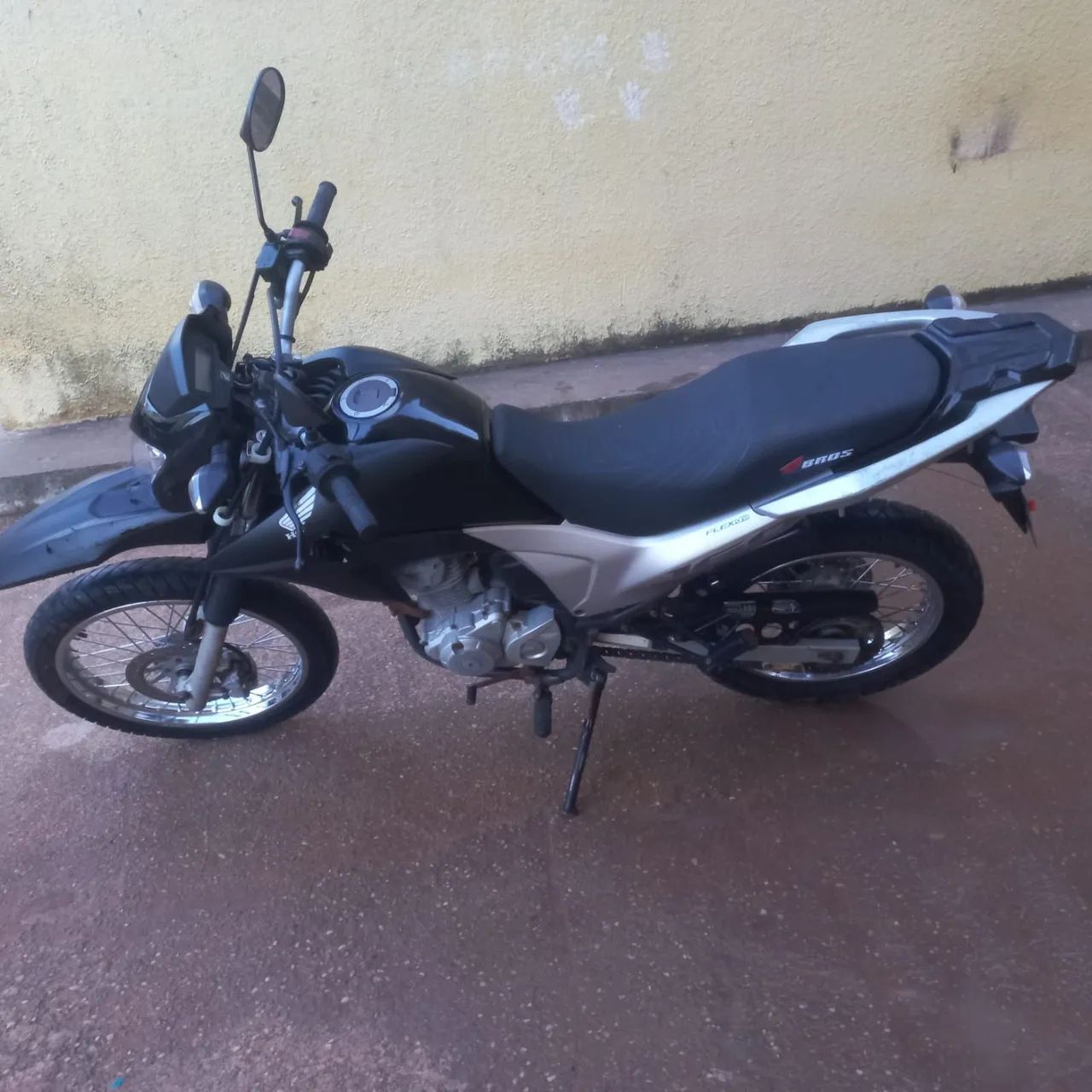 Vende-se Bros 160 bem conservada * - Foto 5