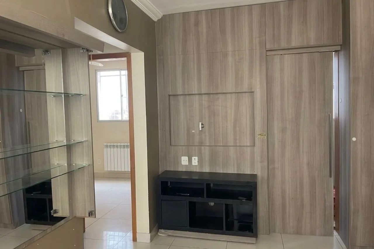 Apartamento à Venda - Cabral, 2 Quartos, 45 m2 - Foto 2