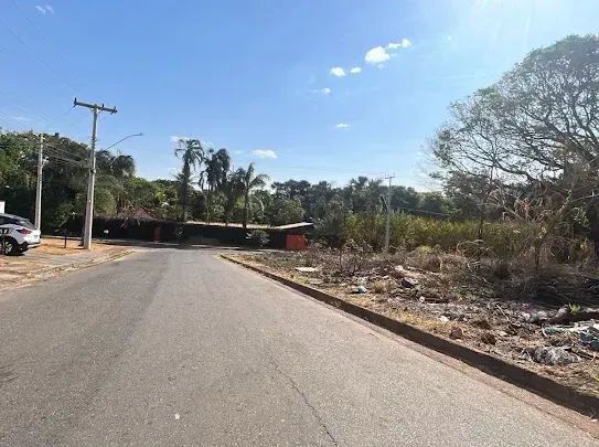 Jardim Botânico | Lote de 800 metros de esquina