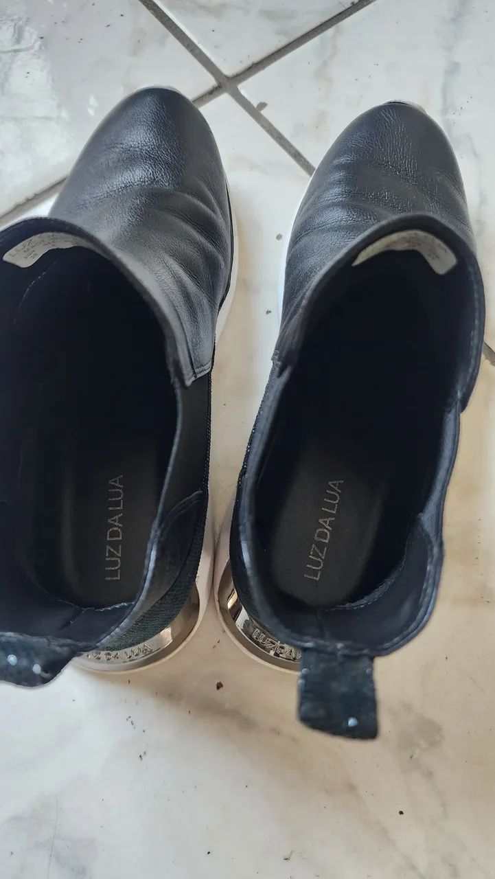 Tênis Boot Luz da Lua Couro legítimo estilo botinha - Foto 2
