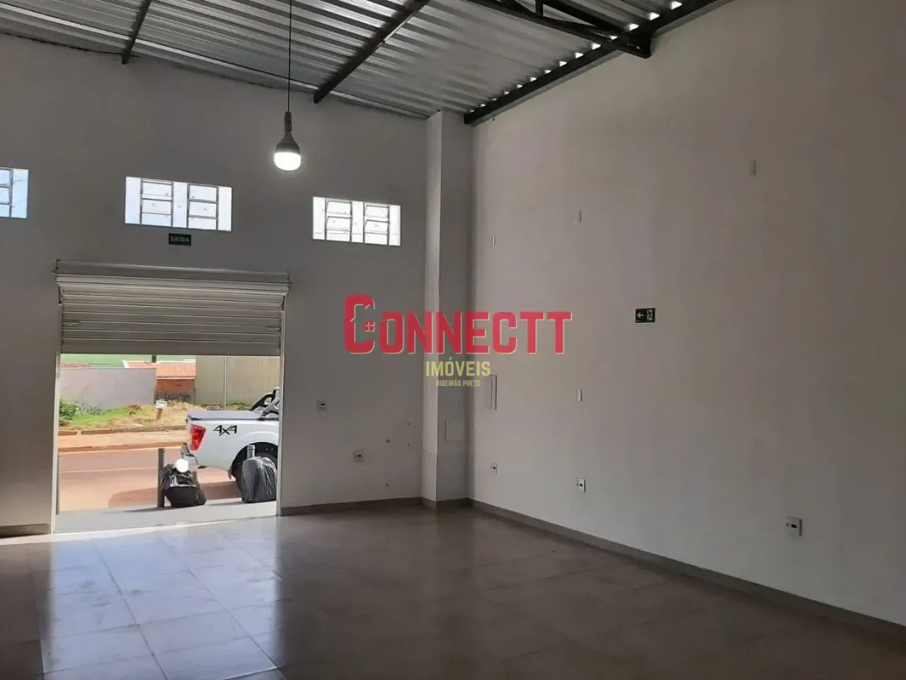SALÃO COMERCIAL NO BAIRRO RESERVA MACAÚBA