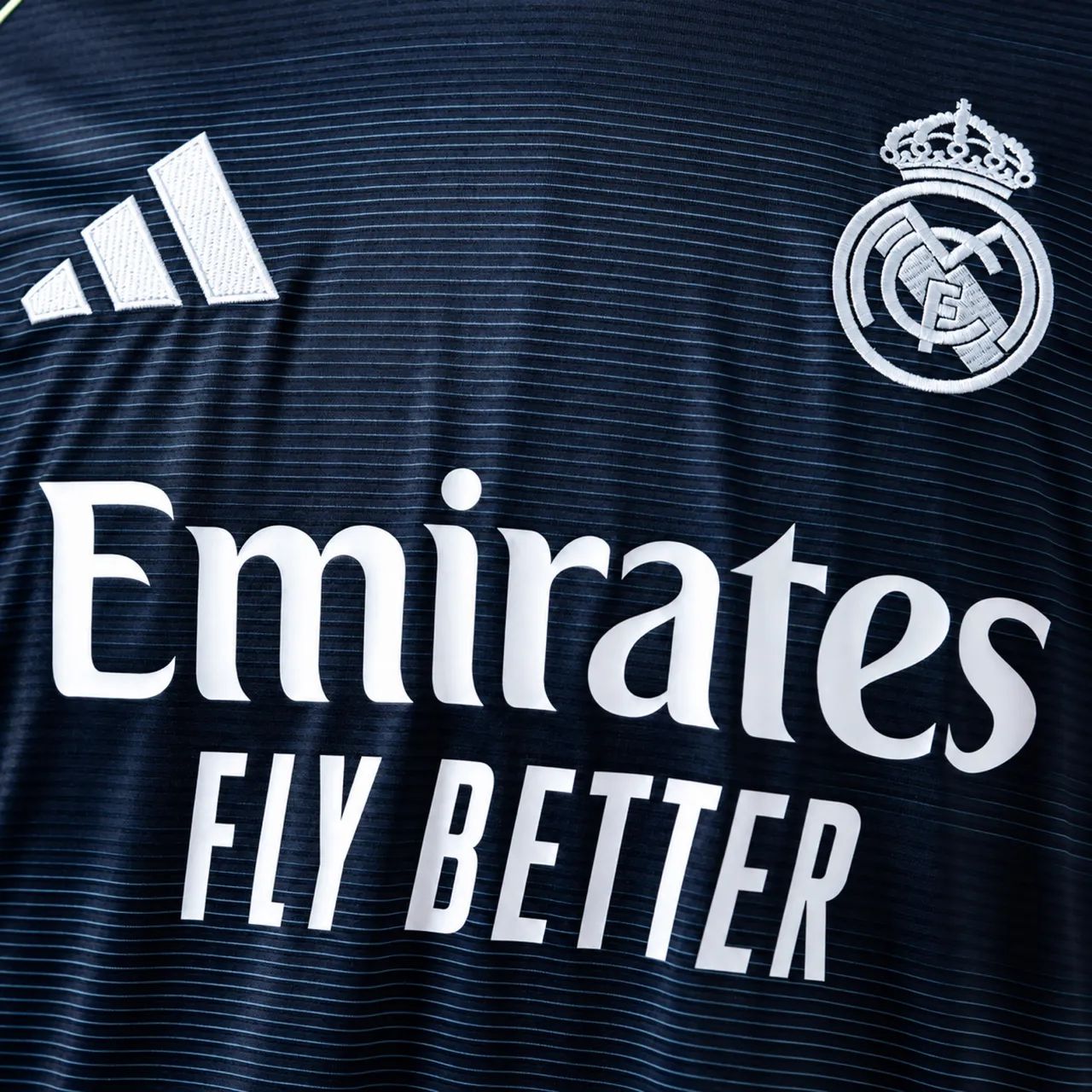 Camisa Real Madrid 25/26 Away - Nova!  - Foto 4